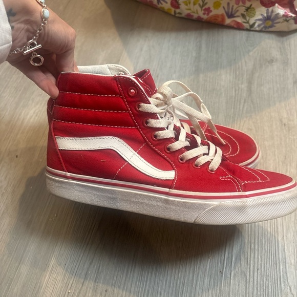 Vans Red and White Skate Shoes - Picture 3 of 6